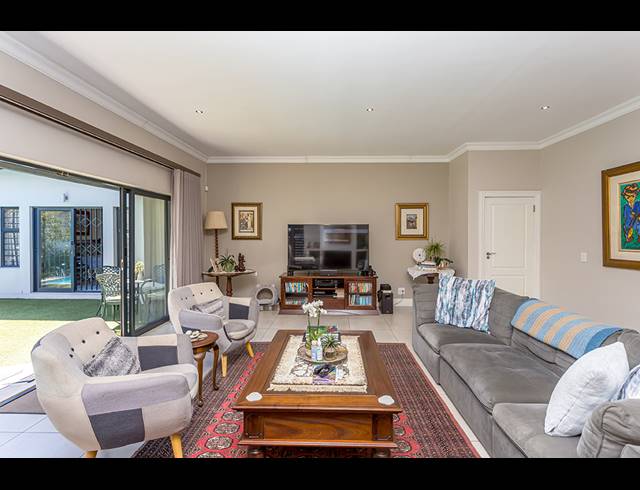 4 BEDROOM HOUSE FOR SALE IN SAGEWOOD